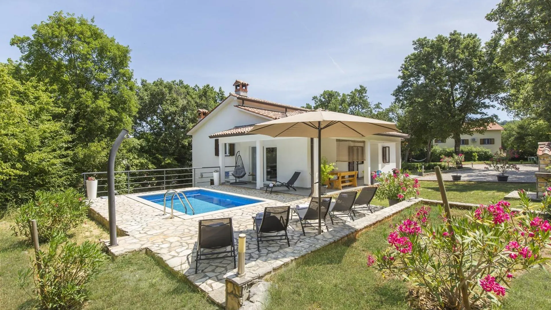 Vila Family Friendly House With A Swimming Pool Kapelica, Labin - 24509